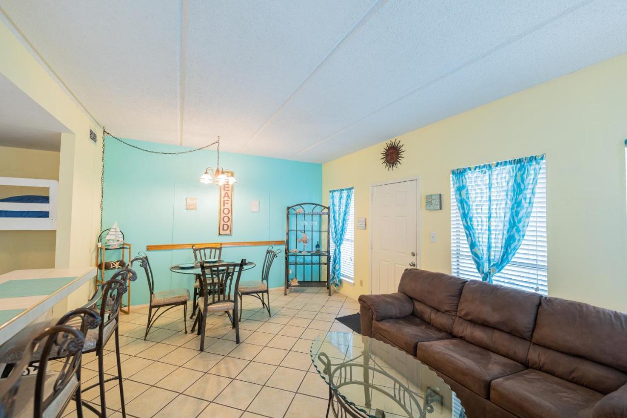 Affordable Spi Family Condo - Walking Distance To The Beach, Sleeps 6, Third Floor, 2025 Traveler Award South Padre Island Esterno foto
