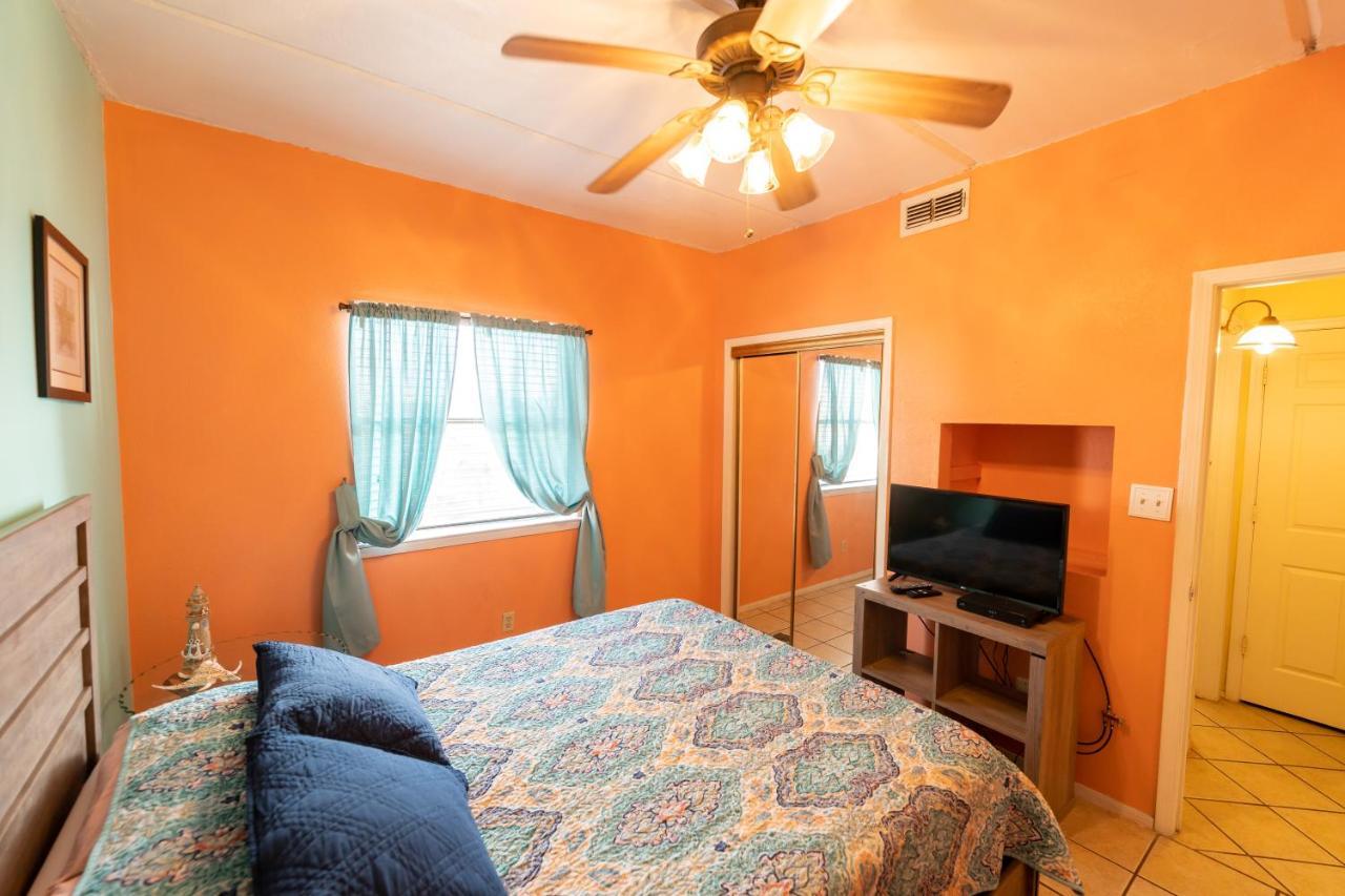 Affordable Spi Family Condo - Walking Distance To The Beach, Sleeps 6, Third Floor, 2025 Traveler Award South Padre Island Esterno foto